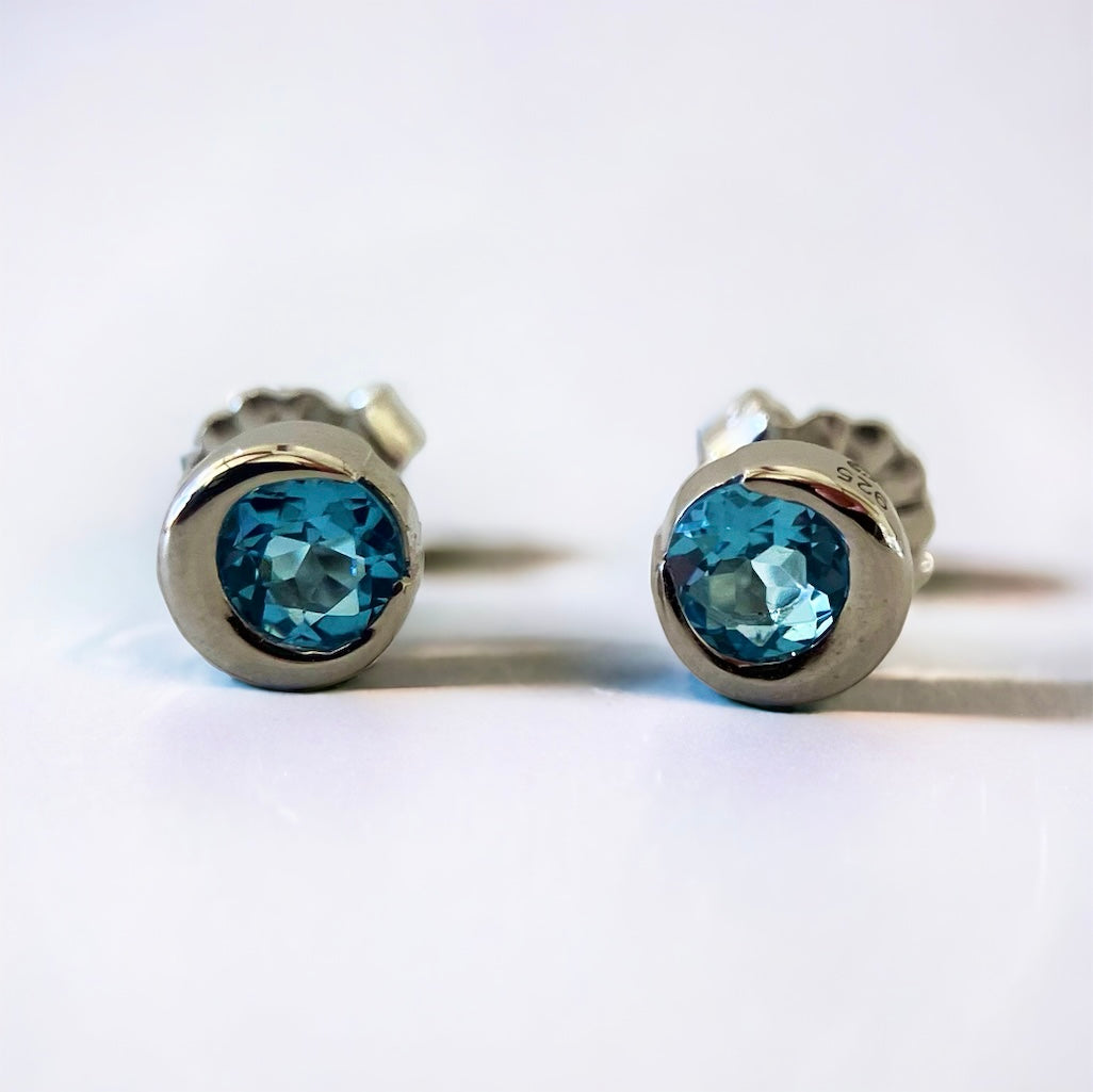Crescent Moon Stud Earrings with Blue Topaz - Silver