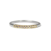 Load image into Gallery viewer, Epaulette Classic Diamond Band - Two Tone
