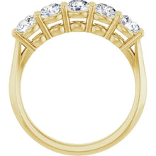 Load image into Gallery viewer, 1.24ctw 5 diamond band with split shank - Yellow Gold
