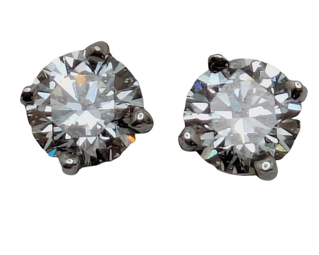 0.51ctw Diamond Stud Earrings - White Gold