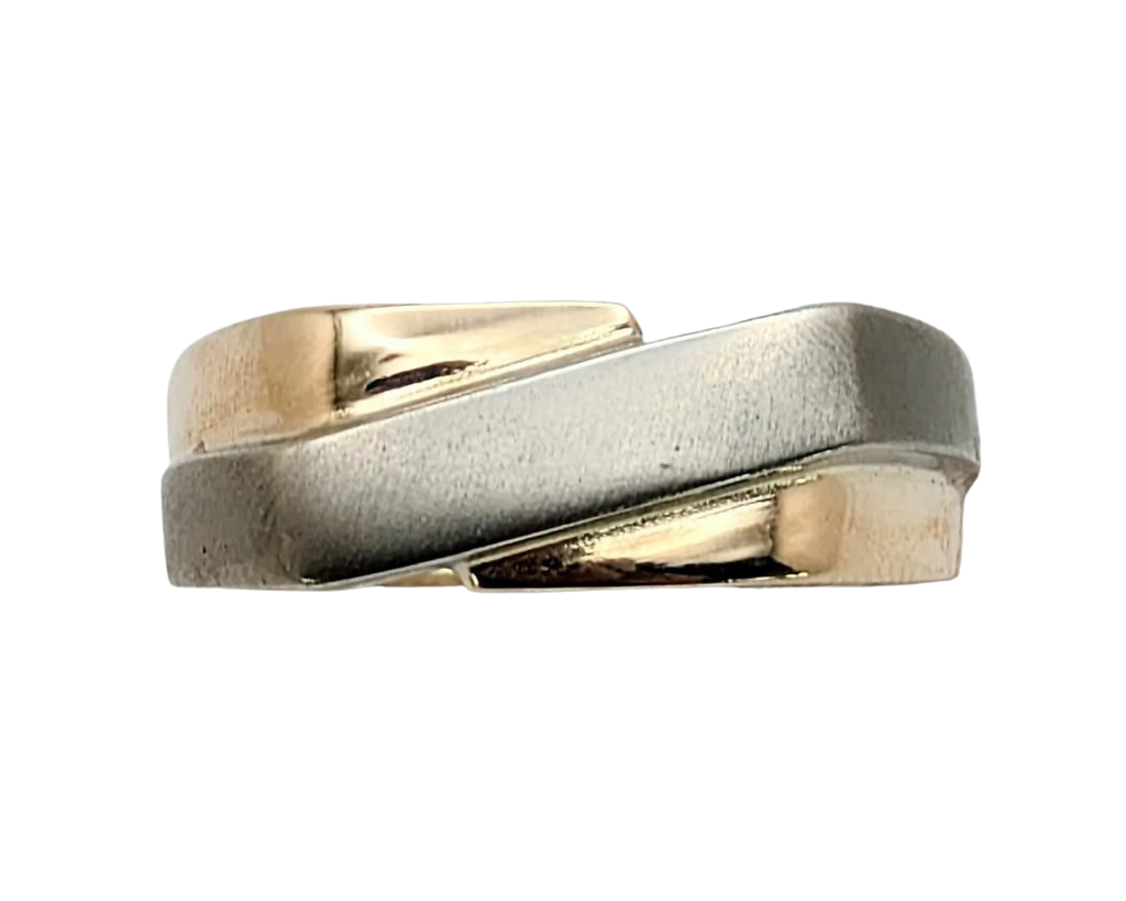 Geometric Overlapping Bar Band with Satin Finish - Two-Tone