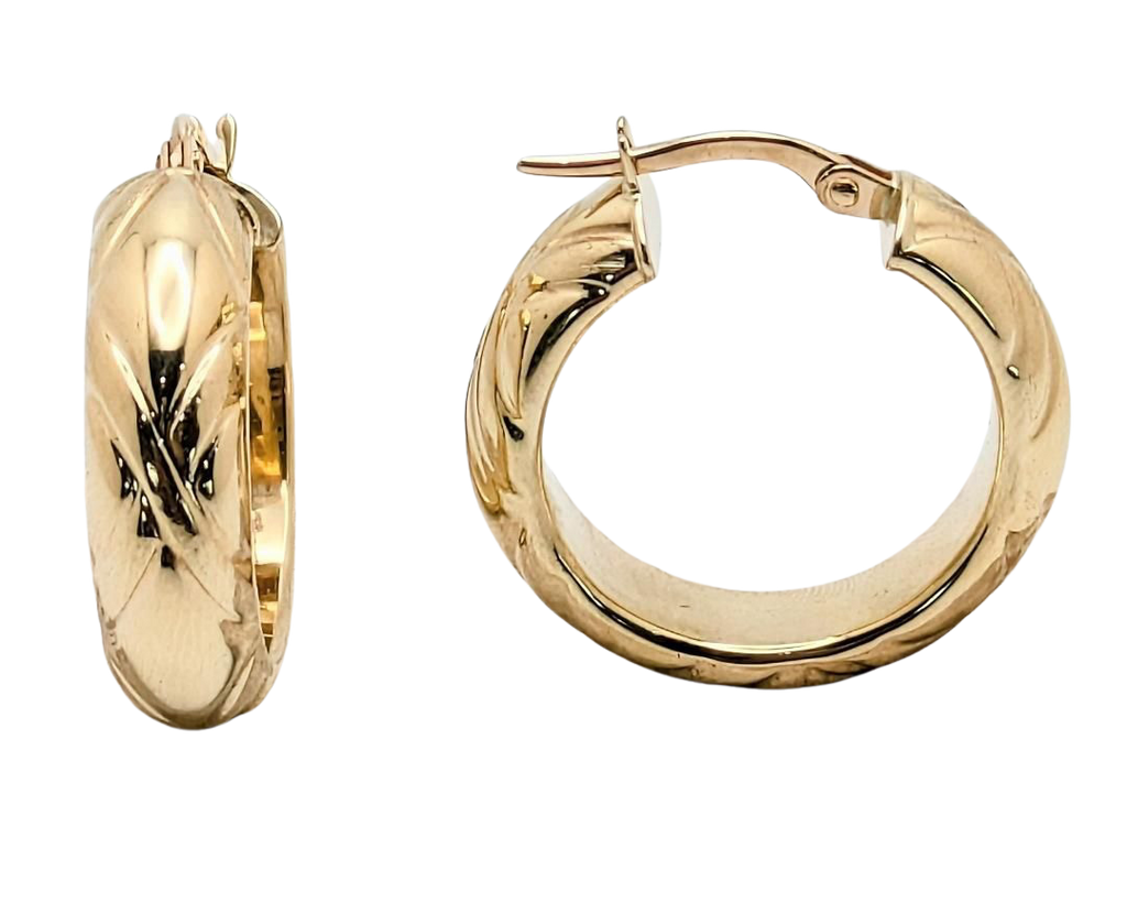 X-Patterned Hoop Earrings - Yellow Gold