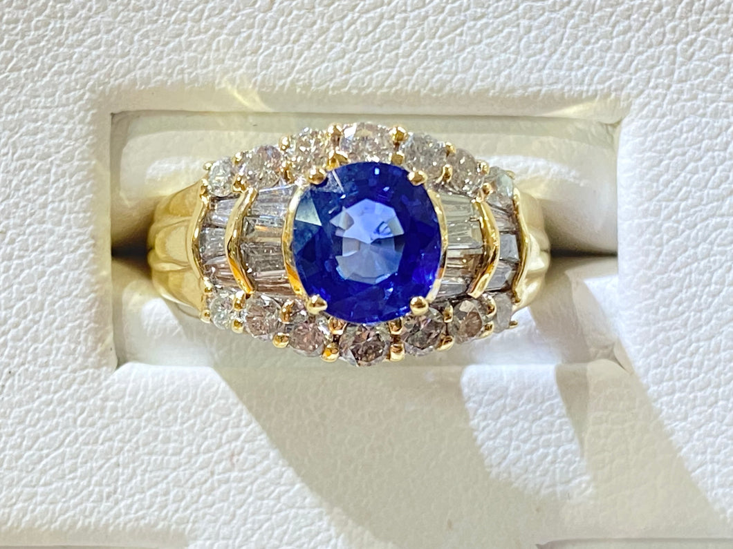 Sapphire and Diamond Ring - Yellow Gold