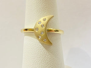 Moonlight Ring w/ Diamonds - Yellow Gold