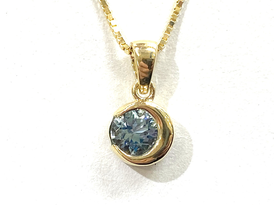 Crescent Moon Pendant with Aquamarine - Yellow Gold