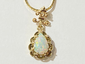 Opal Drop Pendant w/ Scalloped Design - Yellow Gold