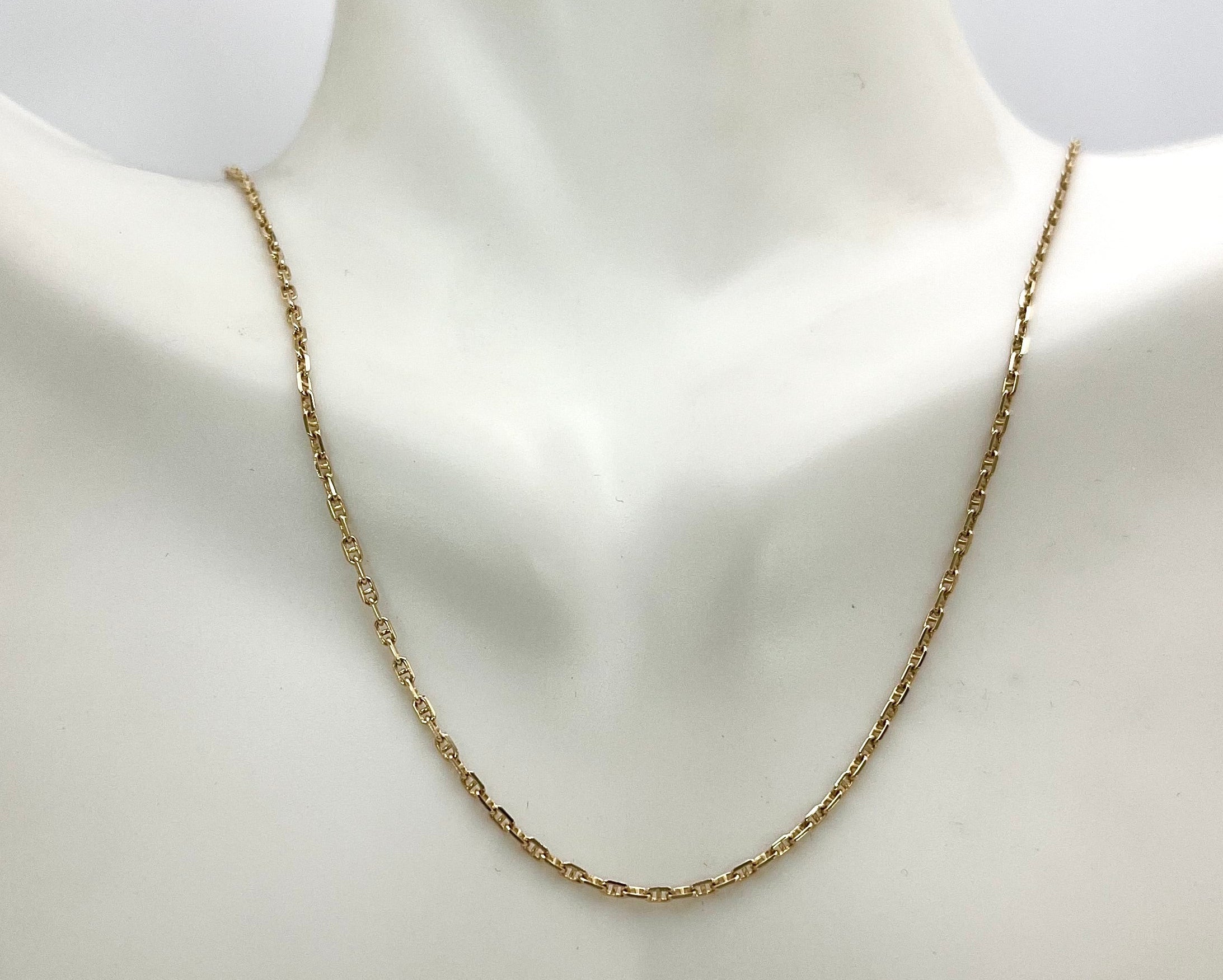 Anchor Link Chain - Yellow Gold