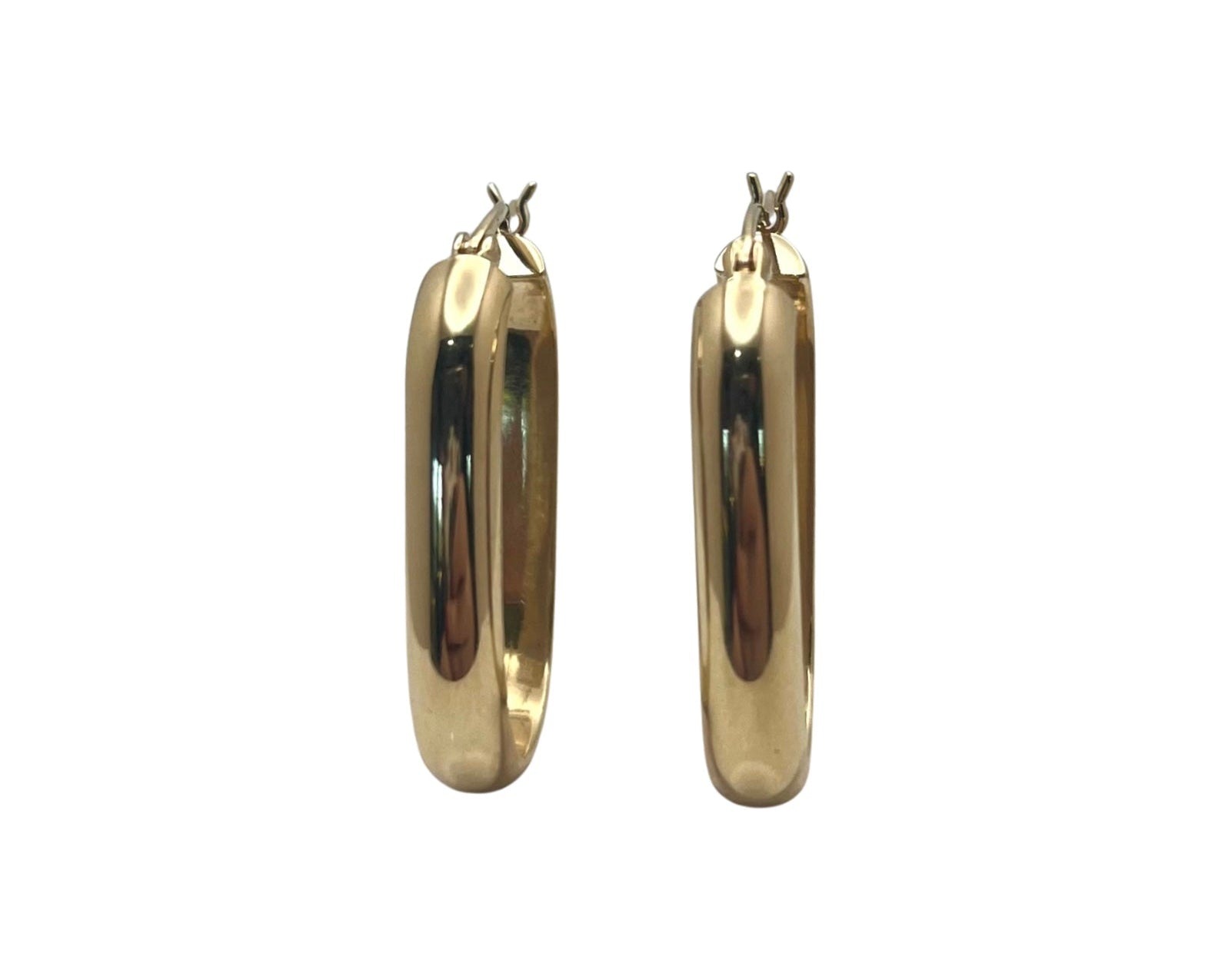 Oval Hoop Earrings - Yellow Gold