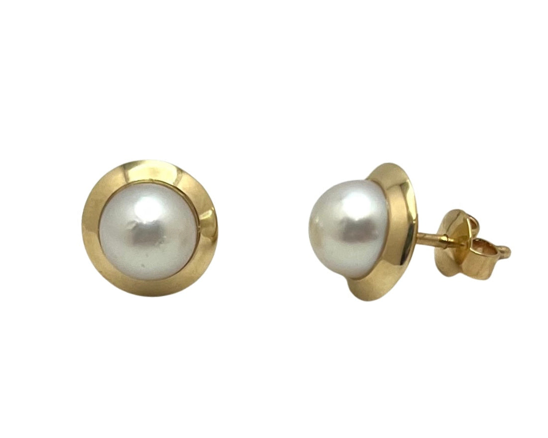 Pearl Button Earrings - Yellow Gold