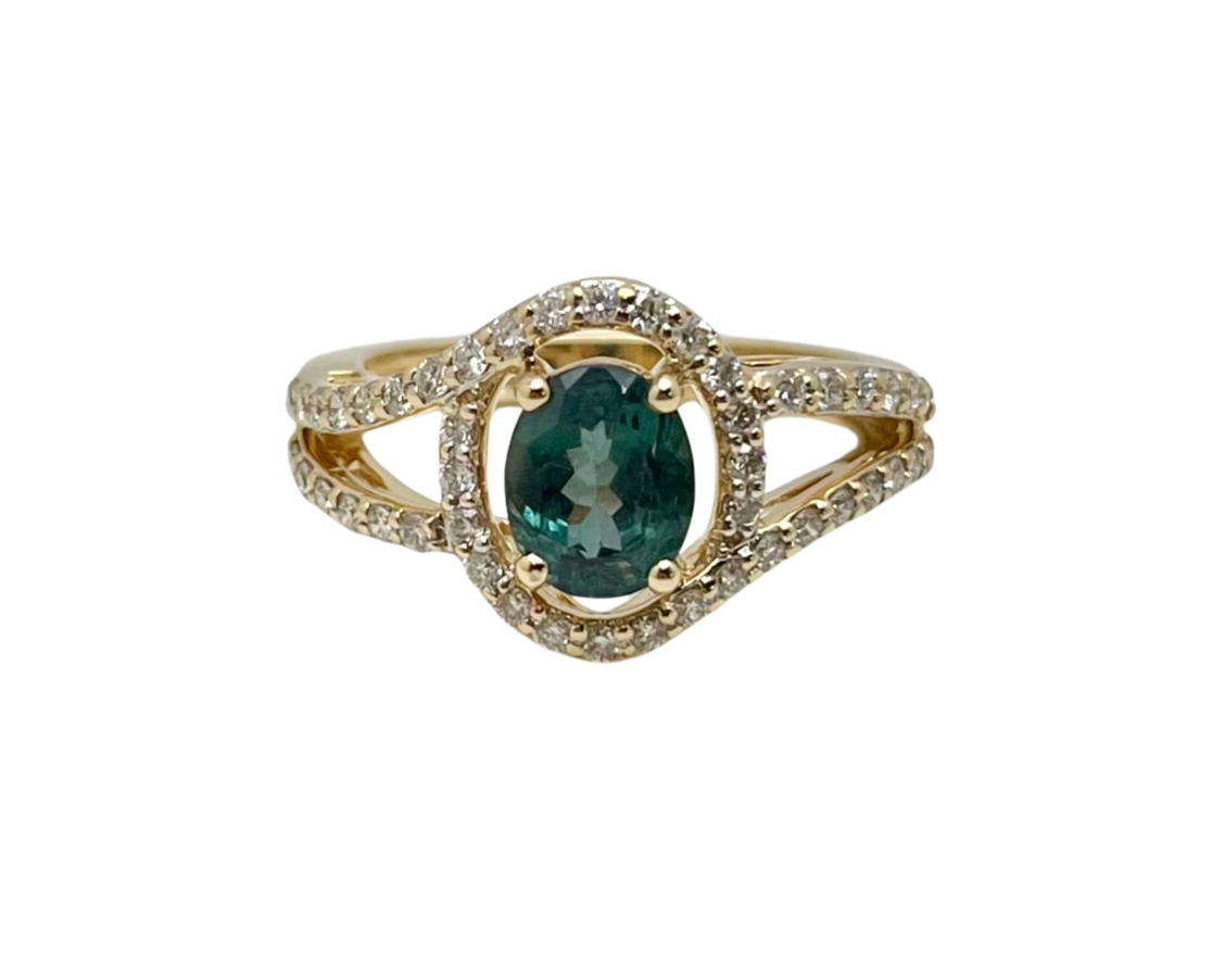 Natural Alexandrite Ring with Diamond Accents - Yellow Gold
