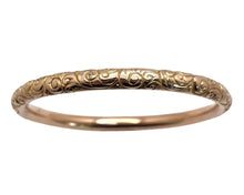 Load image into Gallery viewer, Engraved Detailing Bangle - Rose Gold
