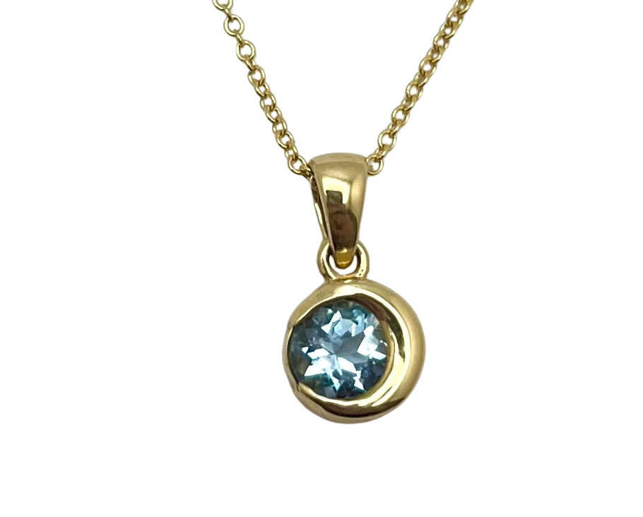 Crescent Moon Pendant with Aquamarine - Yellow Gold