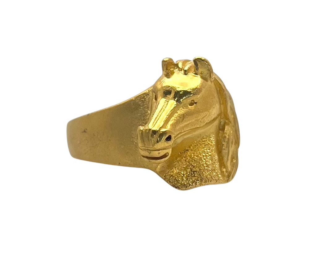 Horse Head Ring with Satin Texture Shank - Yellow Gold