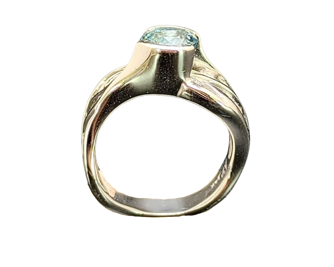 Aquamarine Free Form Vine Ring - White Gold