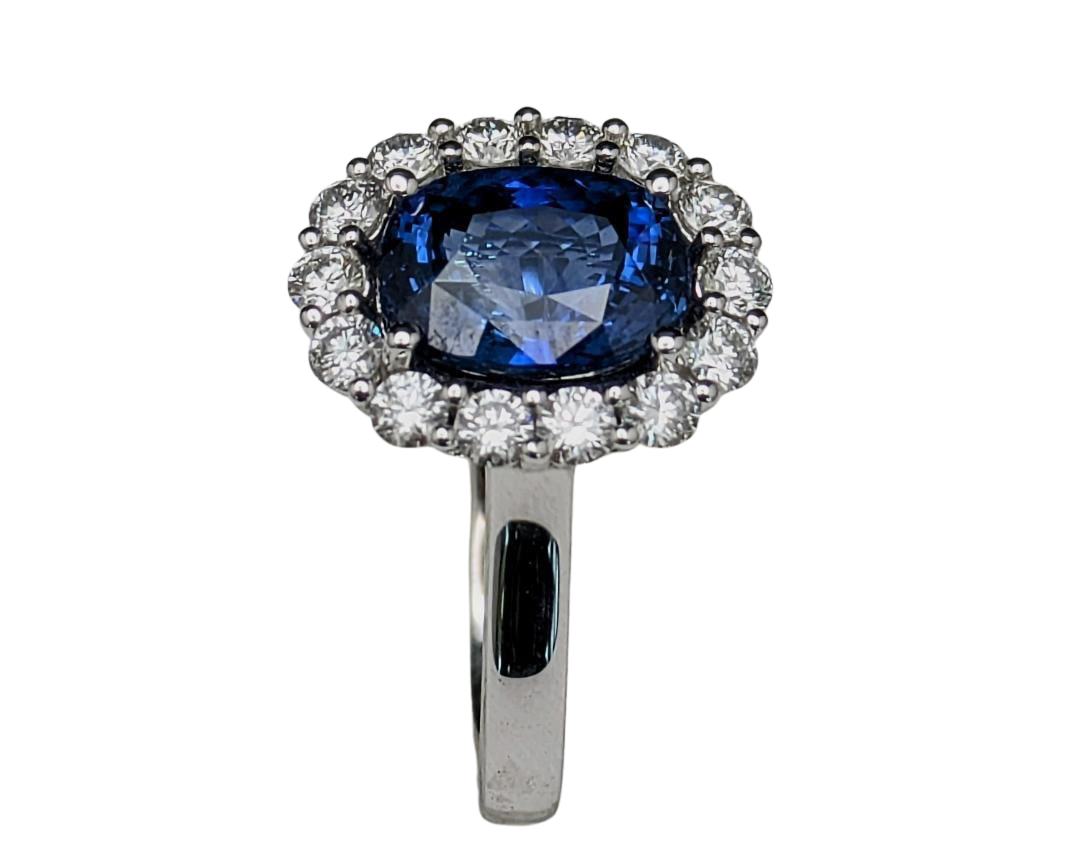 3.21ct Sapphire Ring with Diamond Halo - Platinum