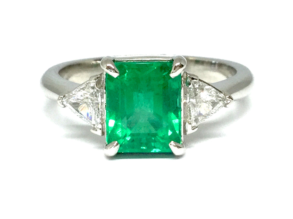 1.76ct Emerald & Diamond 3 Stone Ring - Platinum