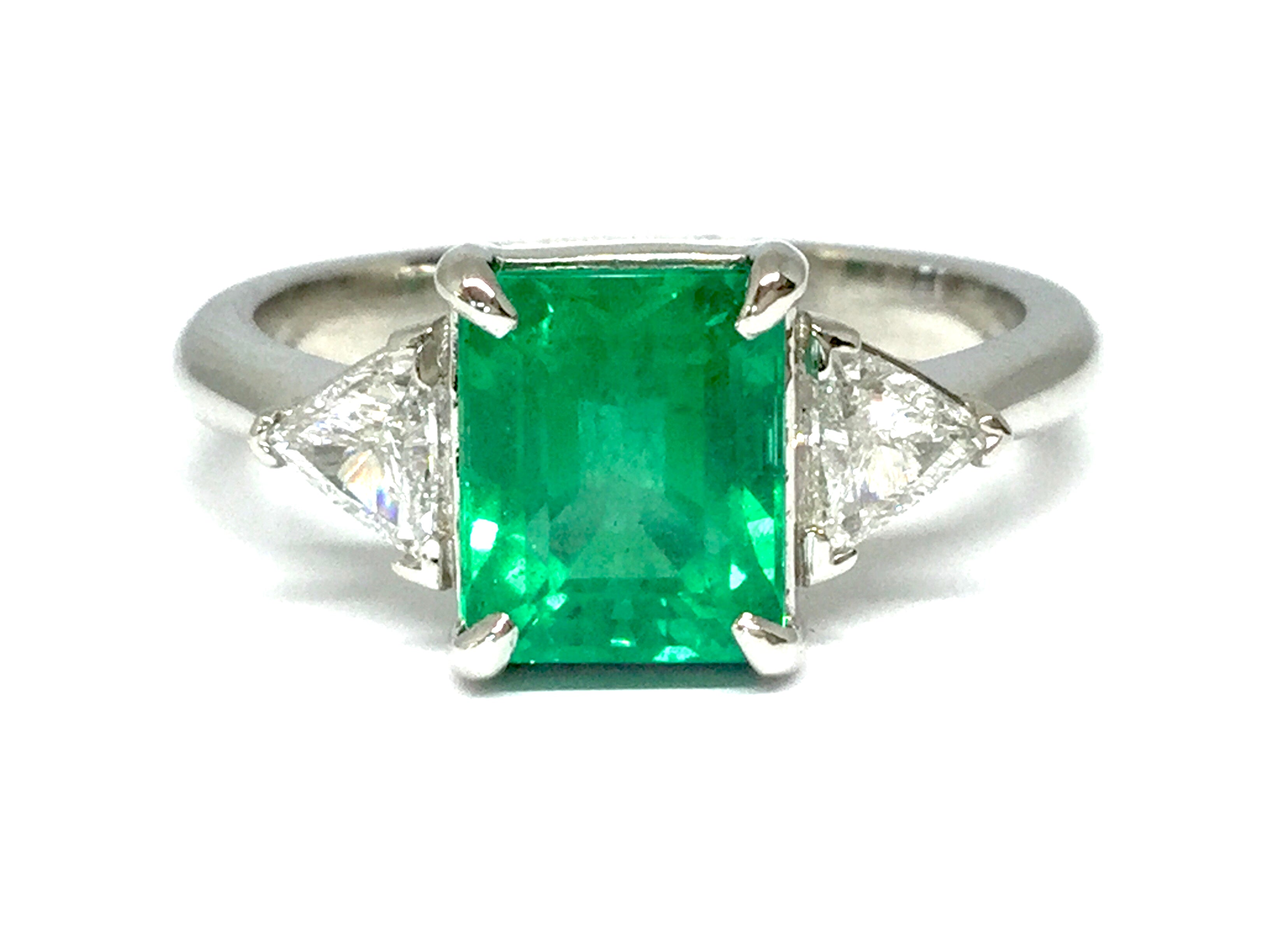1.76ct Emerald & Diamond 3 Stone Ring - Platinum