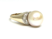 Load image into Gallery viewer, Pearl Ring w/ Diamonds - Two Tone
