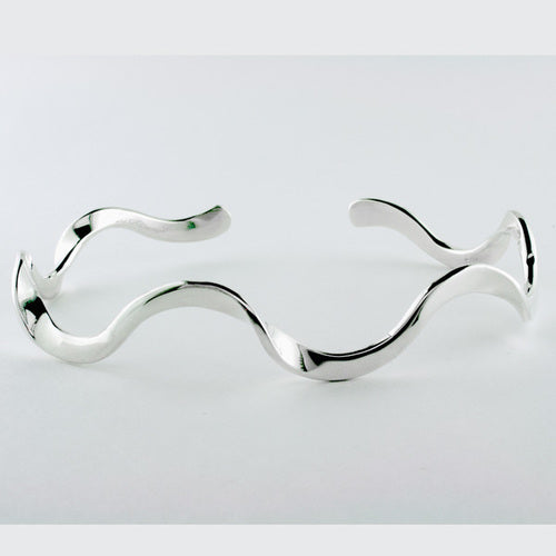 Ruffle Cuff Bracelet - Silver