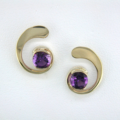 Amethyst Curl Earrings - Yellow Gold
