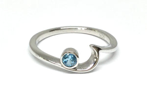 Wave Seeker Ring w/ Blue Topaz - Silver
